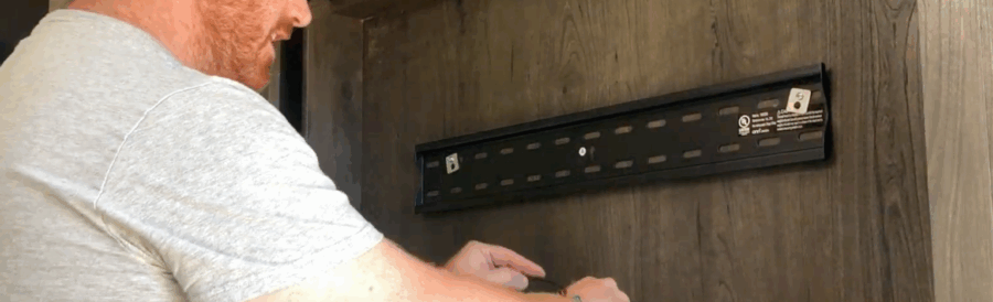 How to Mount a TV in an Camper